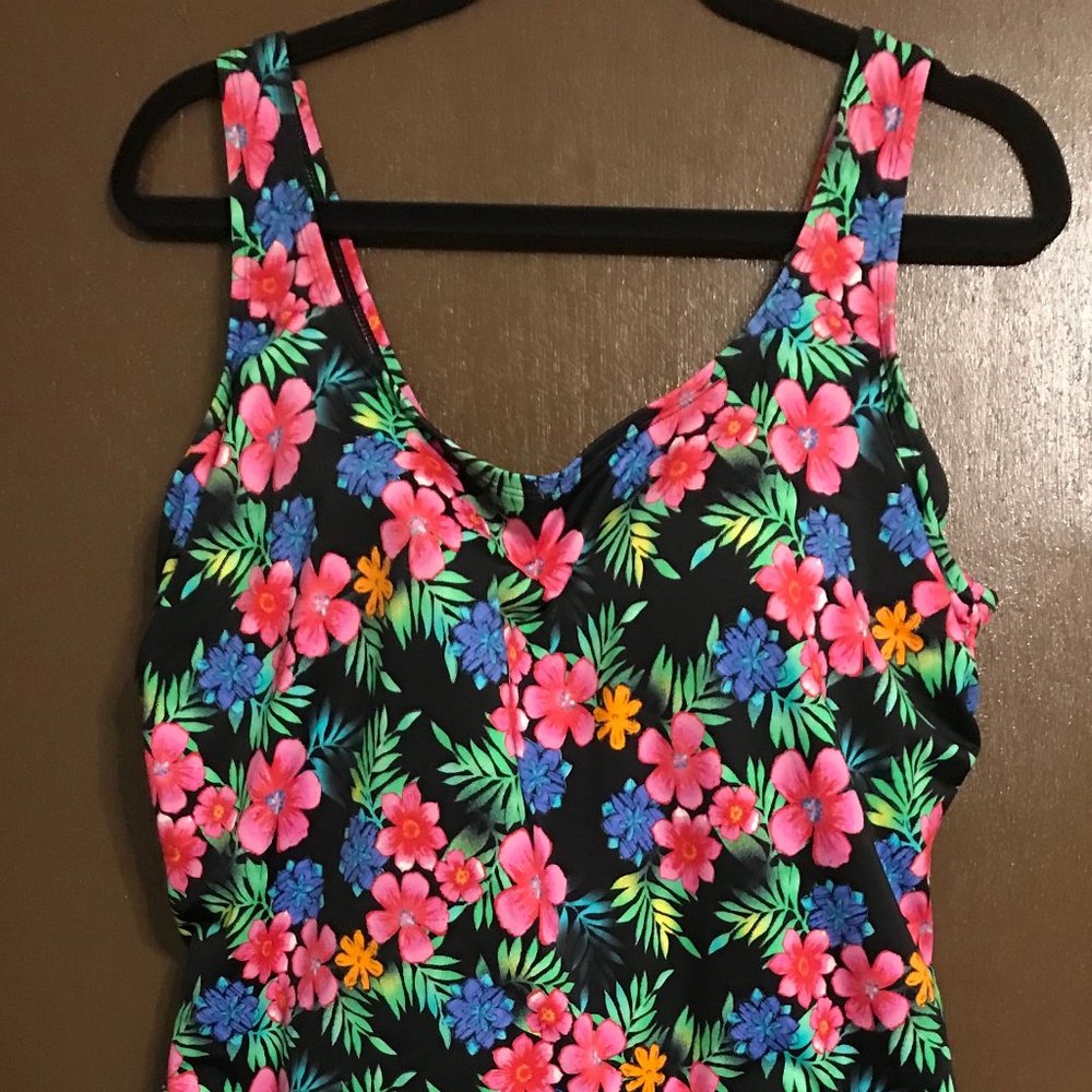 WomanWithin Floral Swimdress Size 28